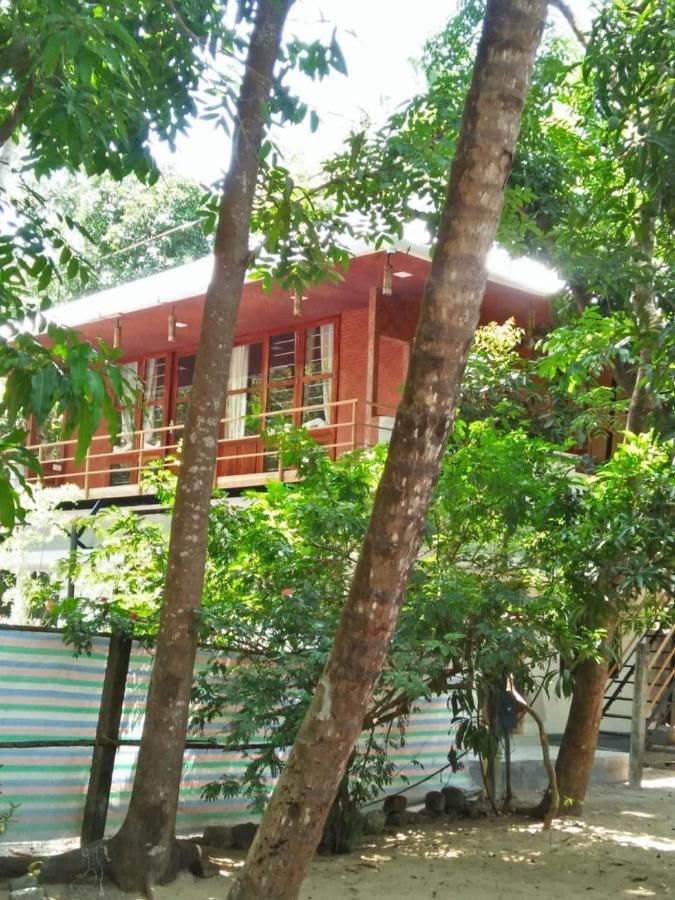 Coconut Garden Apartment Cherai Beach Bagian luar foto