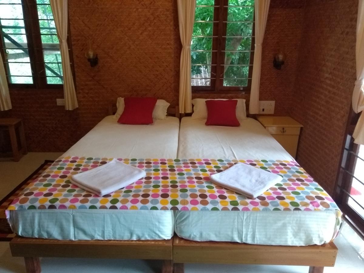 Coconut Garden Apartment Cherai Beach Bagian luar foto